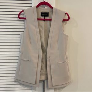 BCBGMaxazria Double Layered Eddie Vest in Canvas